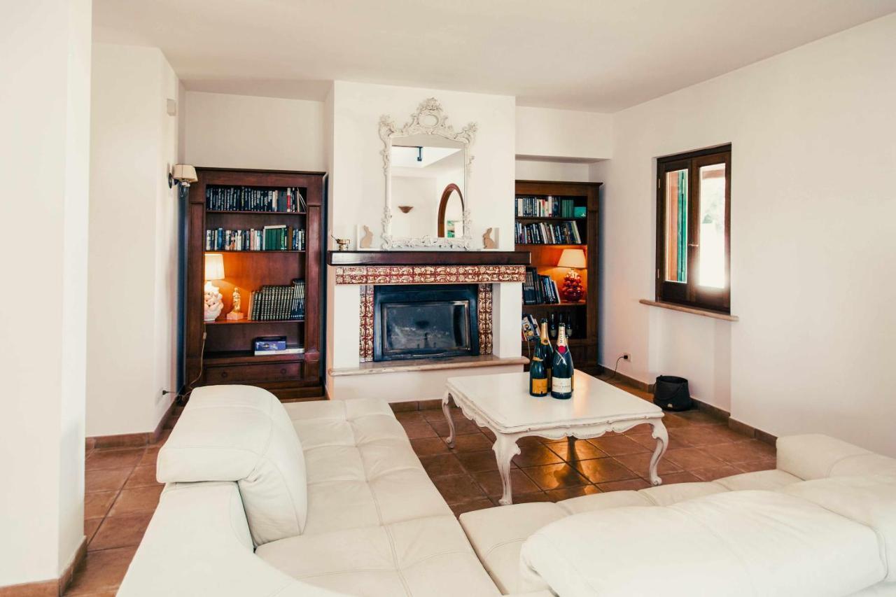 Bed And Breakfast Villa Romano Anzio Værelse billede